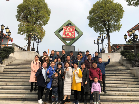 湖南高壓配電設(shè)備,自動(dòng)化設(shè)備,低壓配電設(shè)備 湖南高壓配電設(shè)備,自動(dòng)化設(shè)備,低壓配電設(shè)備